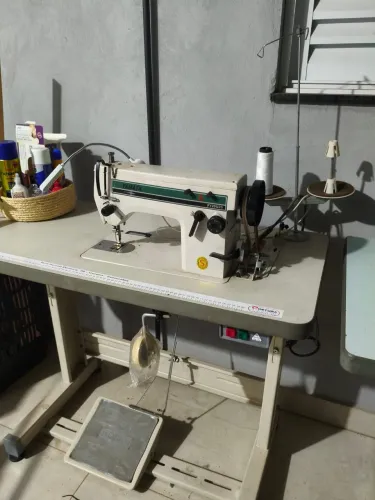 Máquina de costura industrial zig-zag/reta