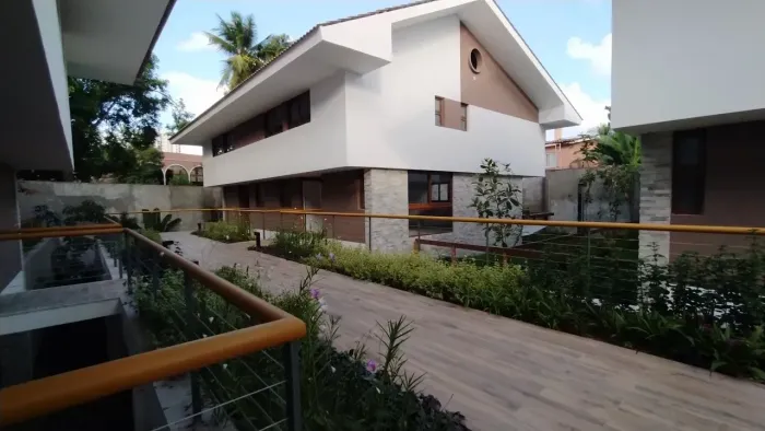 Casa com 5 quartos, 258 m², à venda por R$ 2.020.000,00