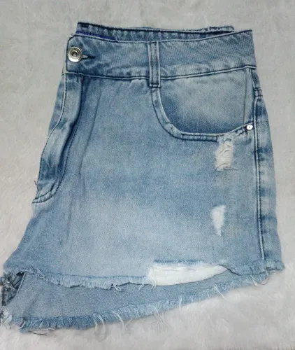 Short jeans