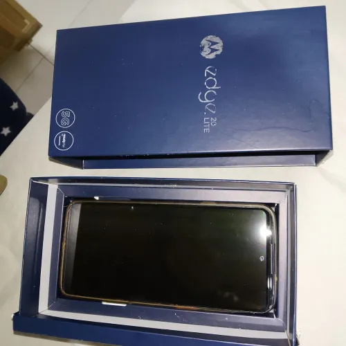 Vendo Smartphone  EDGE 20 Lite 