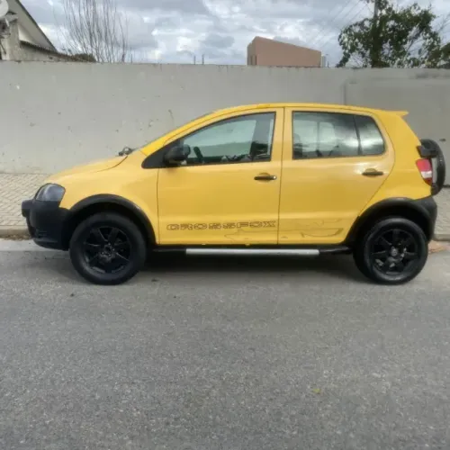 Volkswagen Crossfox 1.6 MI Total Flex 8V 5P 2008