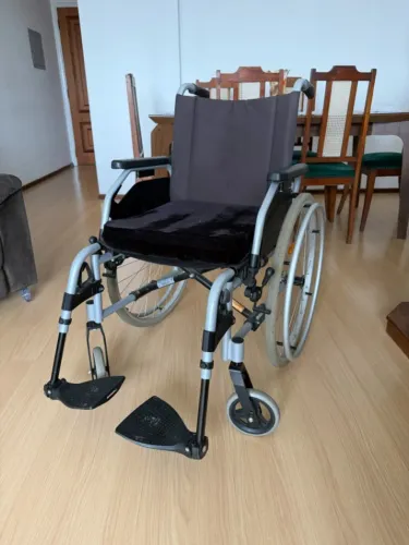 CADEIRA DE RODAS OTTOBOCK START M1, DOBRÁVEL E LEVE