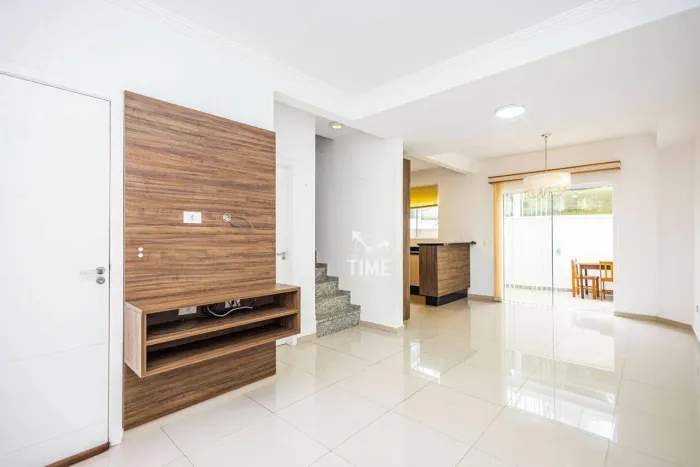 Sobrado com 3 dormitórios à venda, 97 m² por R$ 590.000,00 - Santa Cândida - Curitiba/PR