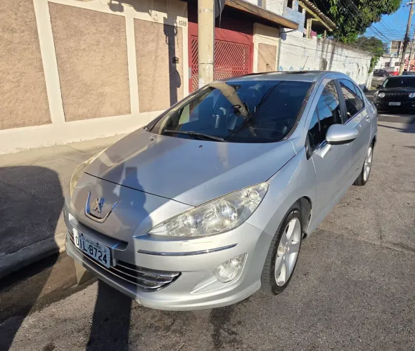 Peugeot 408 Sedan Feline 2.0 Flex 16V 4P Aut. 2012