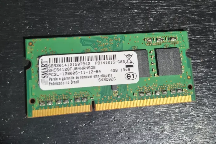 Memória RAM 4GB DDR3