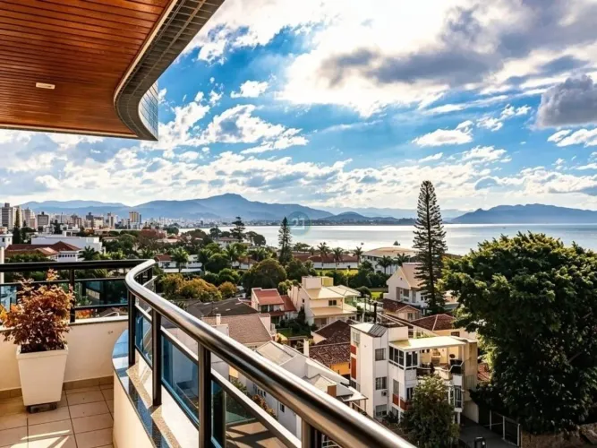 Alugo apartamento Duplex, com 03 suítes e vista para o mar do Balneário Estreito, com 03 v