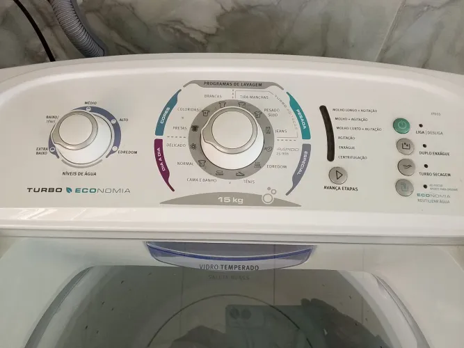 Máquina de lavar roupa Eletrolux 15 kg
