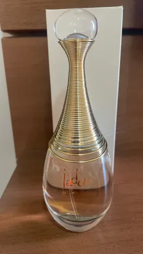 Perfume Jadore