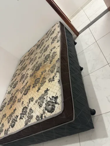 Cama box casal