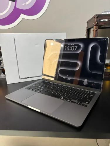 MacBook Air M2 | 99% Bateria | Caixa e Nota Fiscal