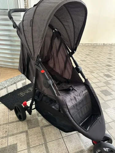 Carrinho de bebe cosco