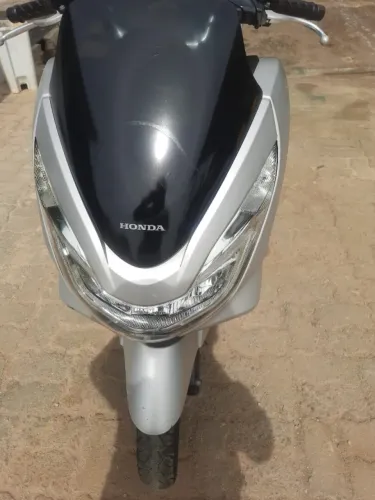 HONDA PCX 150 2018/18 - ÓTIMO ESTADO