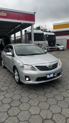 Toyota Corolla GLI 1.8 Flex 16V Mec. 2013