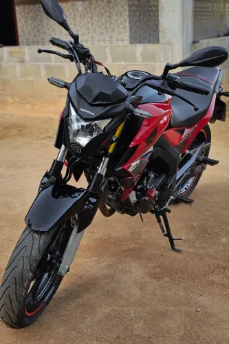 CB TWISTER 250F