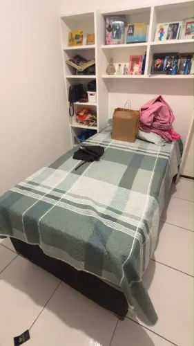 Cama