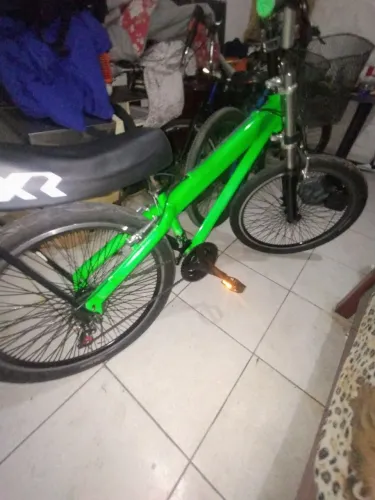 Bike quadro gti , para manobras, rodas 72 raios, guidão morceguinho, banco de, 7 marchas