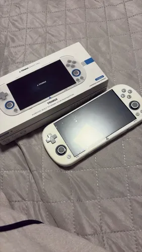 Console Portátil Trimui Smart Pro