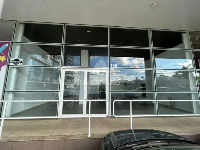 Sala comercial Torres Cezanne