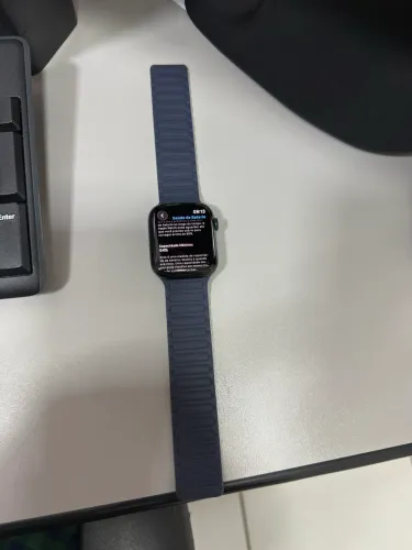 Apple Watch Series 8 45mm - Bateria 94%