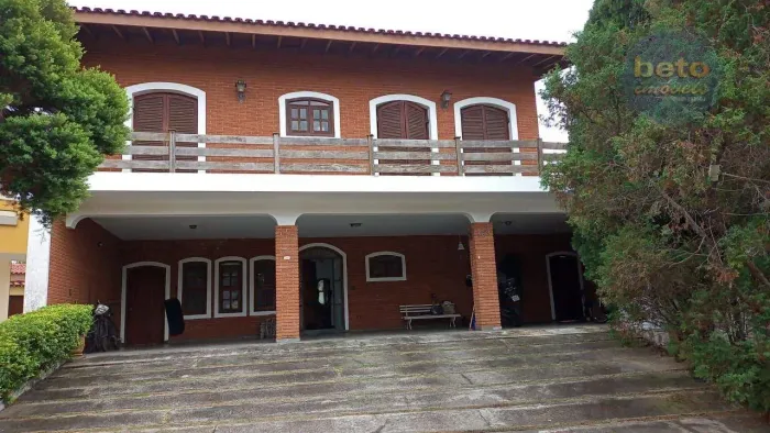 Casa com 3 dormitórios à venda, 481 m² por R$ 1.350.000,00 - Condomínio Portella - Itu/SP