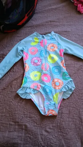 Vendo maiô infantil