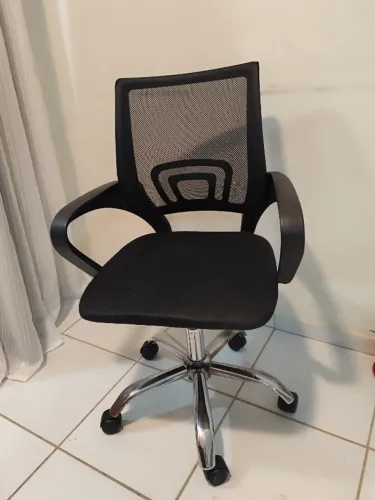 cadeira escritório utilitária