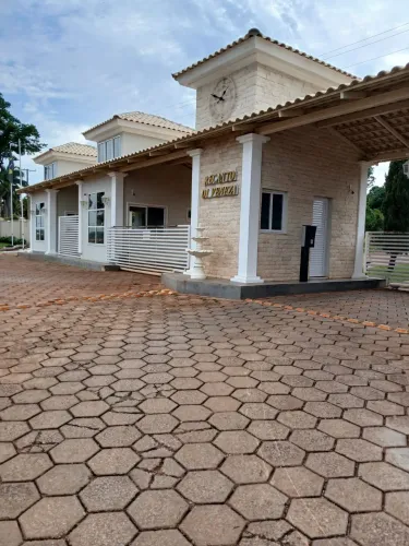 Chácara em Nova Veneza à Venda no Condomínio Di Veneza | 2.000 m², Piscina Aquecida e Port