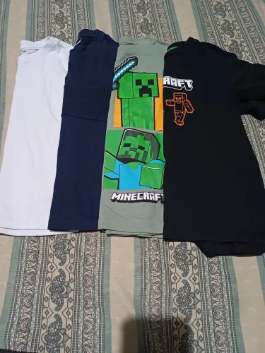 Kit de camisetas infantis