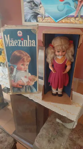 Boneca mamãezinha