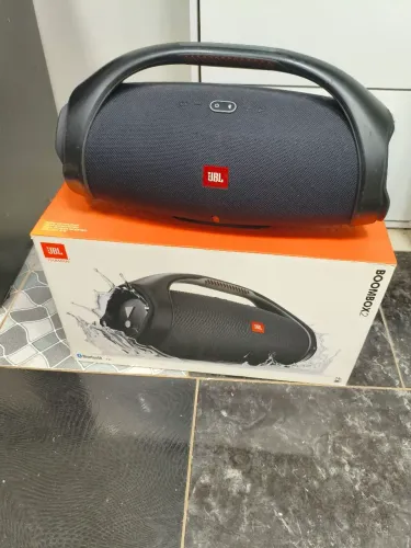 JBL boombox 2