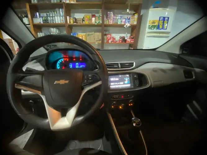 Chevrolet Onix Hatch LT 1.4 8V Flex Mec. 4P 2018