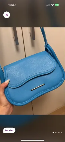 Bolsa Lez a Lez