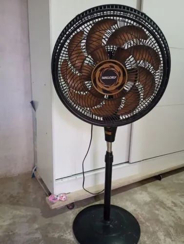 Vendo um ventilador Mallory