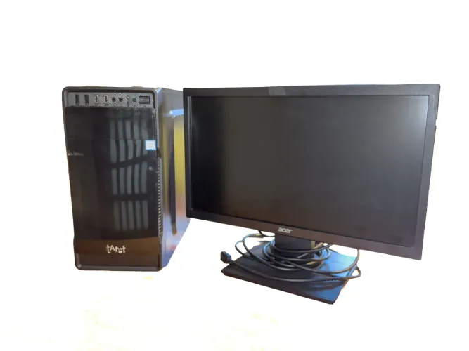PC Desktop NVIDIA 8gb RAM + SSD + MONITOR