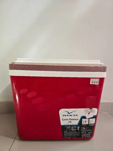 Caixa térmica 34L (usada)