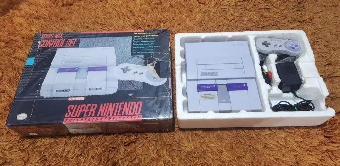Super Nintendo c/ Caixa fonte e controle original SNES