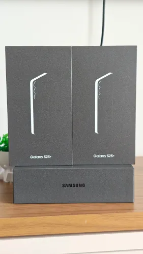 (Novo/Lacrado) Samsung Galaxy S25 Plus 512GB com Snapdragon 8 Elite for Galaxy