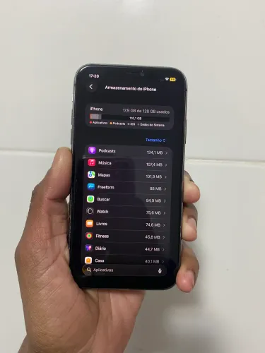 A VENDA IPHONE 11 128 GB FACE ID OF DO RESTO OK APENAS DETALHES DE USO COMO NAS FOTOS
