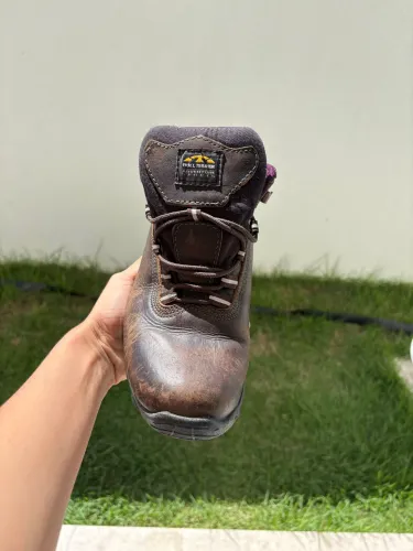 Bota unissex 