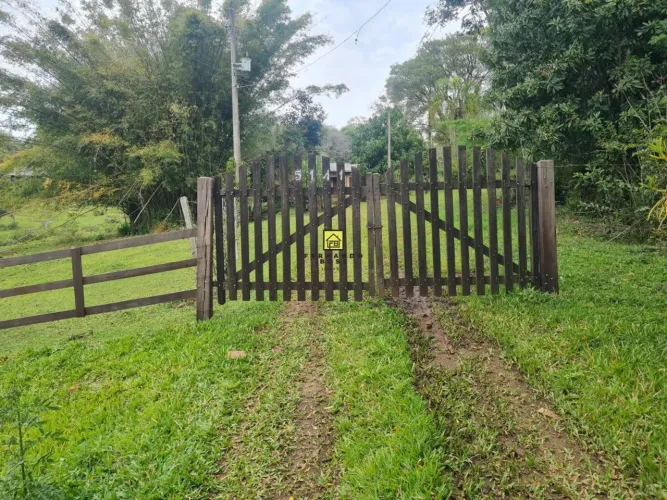 Sítio de 5 hectares à venda em Taquara, no bairro Km 4 - fica a 500m da RS 020 e 3,5km do