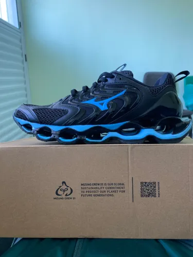 Mizuno prophecy wave 14s