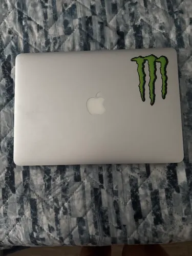 Mac Air retirada de peças!