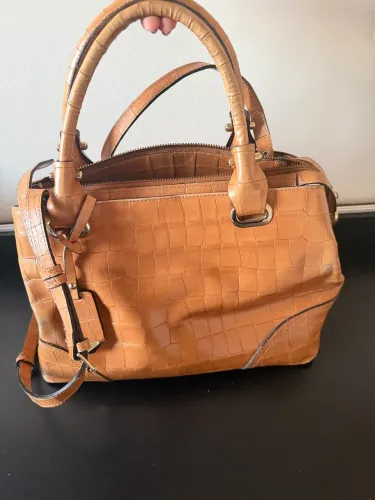 Bolsa Arezzo