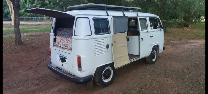 Volkswagen Kombi Standard/ Luxo/ Serie Prata 1997