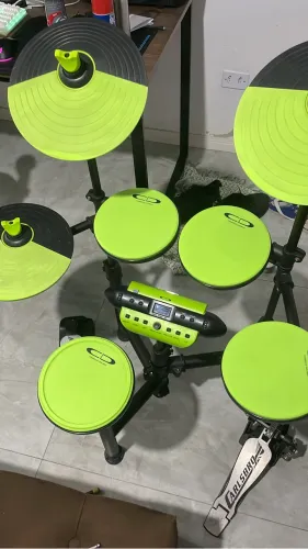Bateria eletrônica carlsbro csd130