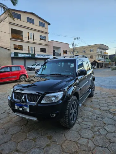 Mitsubishi Pajero TR4 2.0/ 2.0 Flex 16V 4X4 Mec. 2011