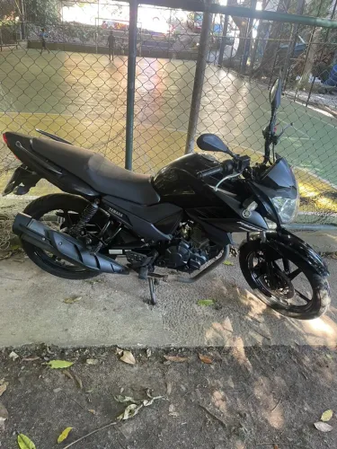 Yamaha Fazer 150 2022 - Econômica - Documentação em dia
