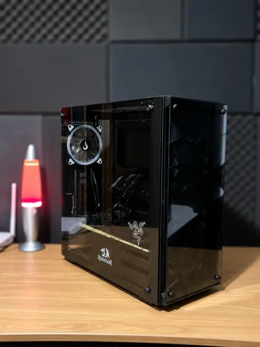 Gabinete Gamer Redragon c 4 Coolers e Controladora