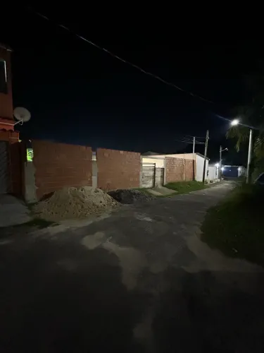 Terreno  em Santa Cruz (largo do Arão)