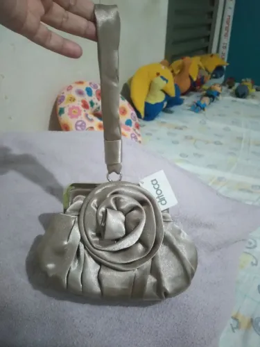 BOLSA DE FESTA CETIM PRATA